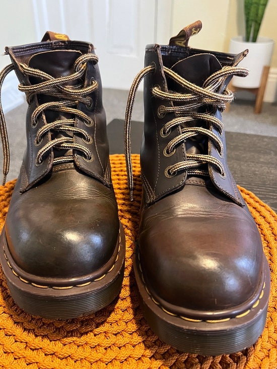 Vintage Dr. Martens Made in England Boots with Air-Cushioned Sole main image 10